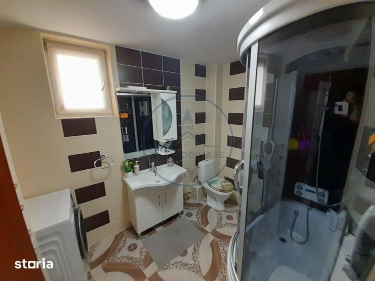 Apartament cu 3 camere decomandat, mobilat în Independenței