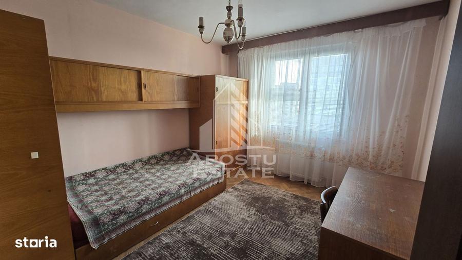 Apartament cu 4 camere, mobilat în Circumvalațiunii