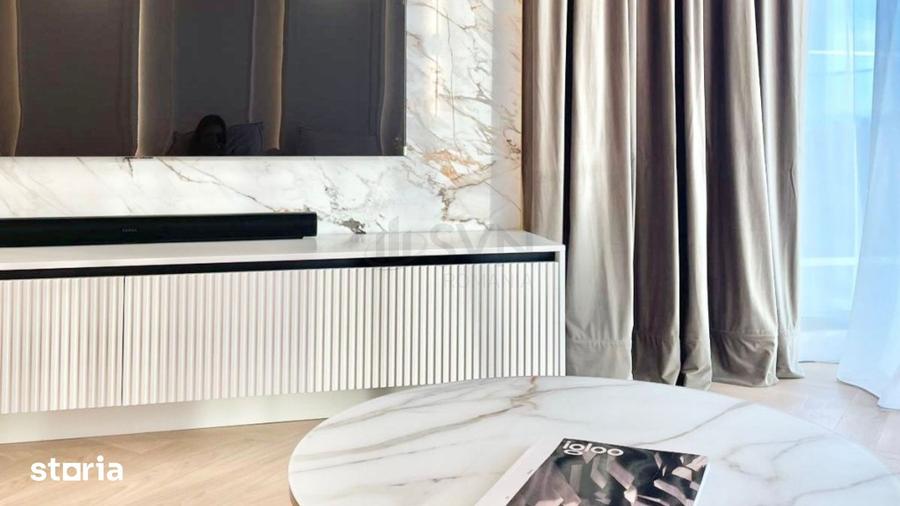 Apartament cu 3 camere în Tei
