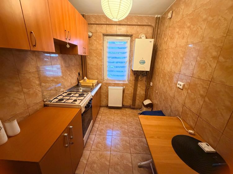 Apartament cu 3 camere în Alexandru cel Bun