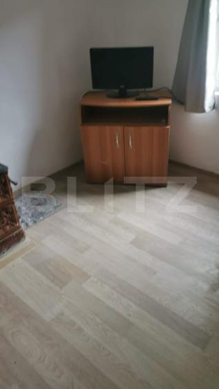 Casă individuală cu 2 camere cu Teren 380 Mp în Găești