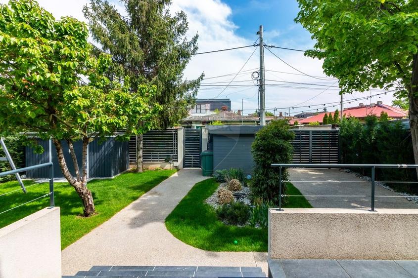 Vilă superba 7 camere, zona linistita, Bucurestii Noi - 16