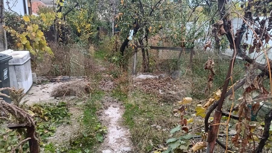 Casă individuală cu 3 camere cu Canalizare în Romanești