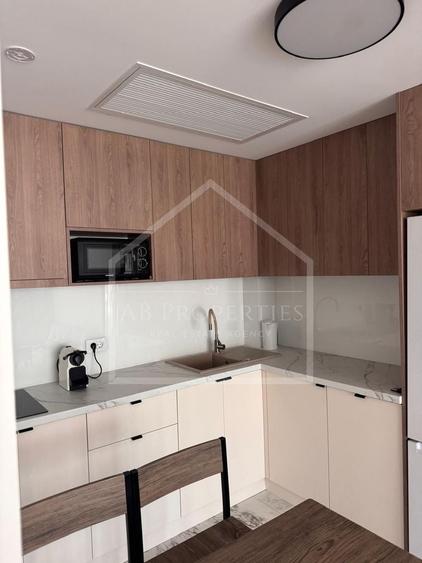 Apartament cu 2 camere decomandat, mobilat în Barbu Văcărescu