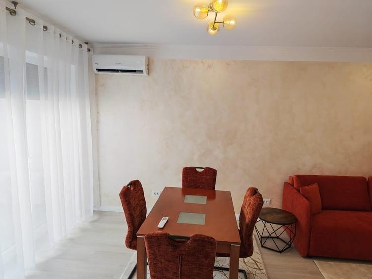 Apartament cu 2 camere decomandat, mobilat în Iris