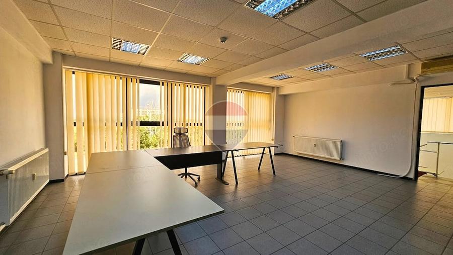 Spațiu comercial, de 126 mp, în B-dul București