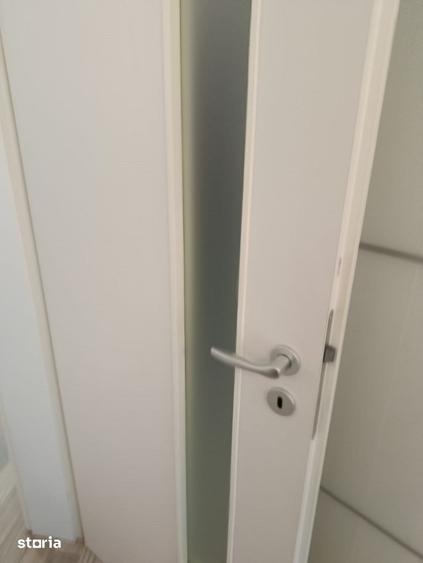 Apartament cu 2 camere semidecomandat, mobilat în Podu Roș