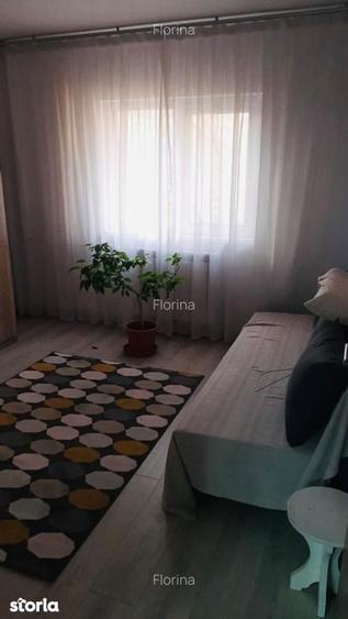 Apartament cu 3 camere decomandat, mobilat în Centrul Civic
