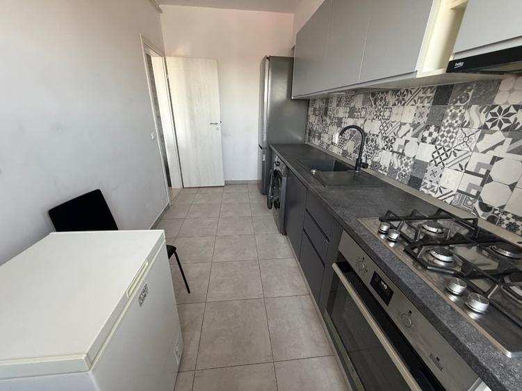 Apartament cu 2 camere decomandat, mobilat în Colentina