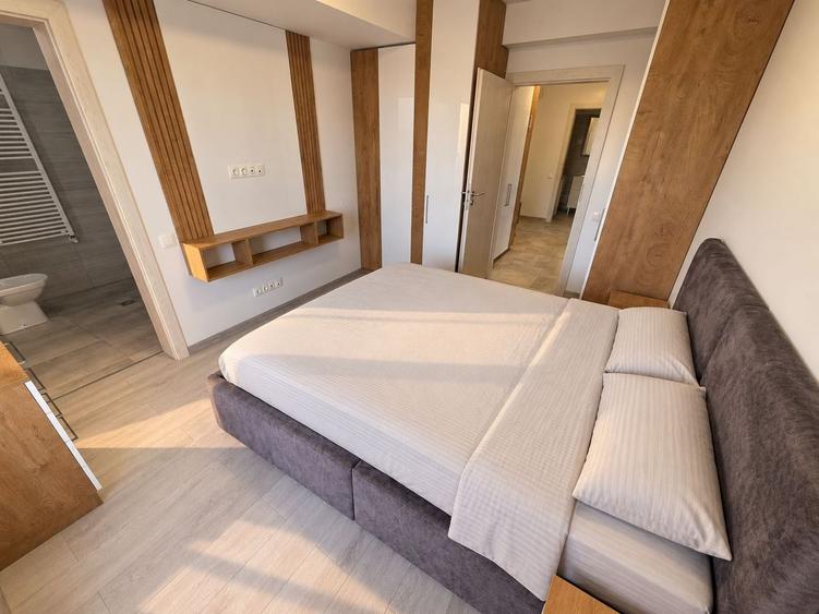 Apartament cu 3 camere decomandat, mobilat în Pipera
