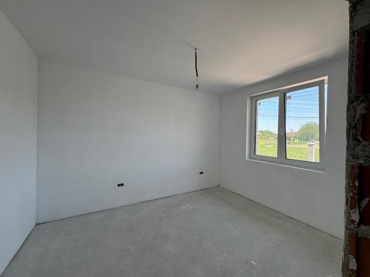 Duplex cu 4 camere cu Garaj în Giroc