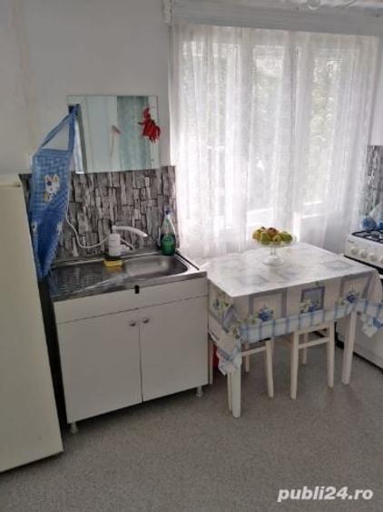 Casă cu 4 camere în Grivița