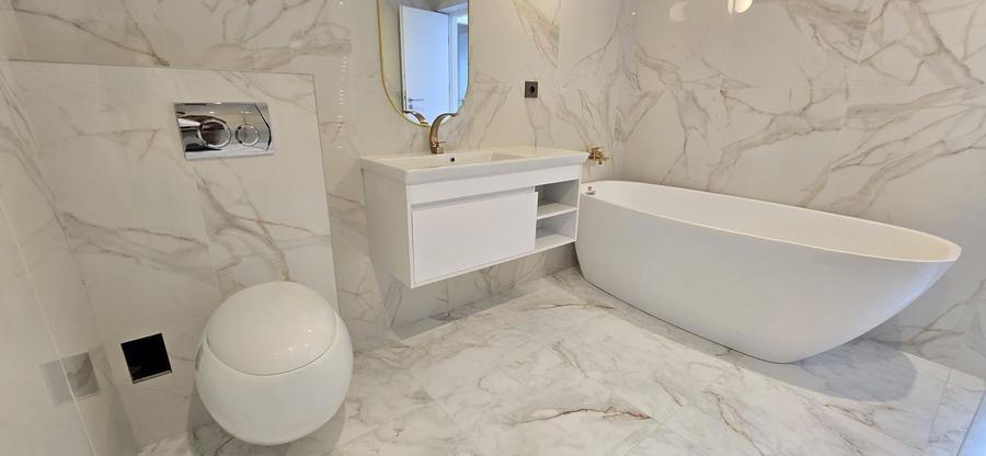 Duplex cu 4 camere cu Canalizare în Apahida