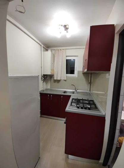 Inchiriez apartament 2 camere pe str. Moldovei Targu-Mures - 6