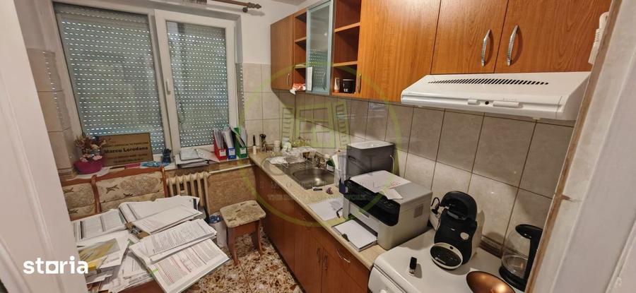 Apartament 2 camere, semidecomandat, 44 mp, Calea Severinului, zona Sw - 3