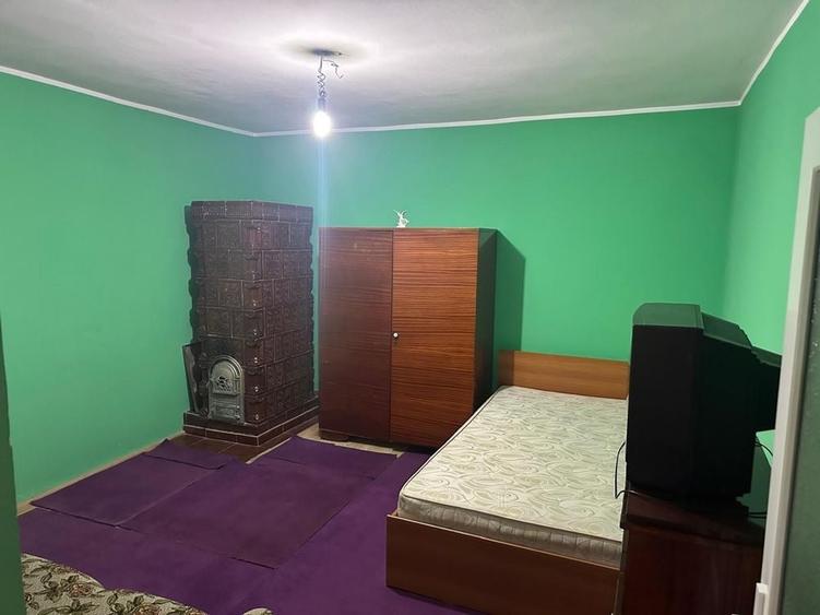 Casă cu 4 camere în Broscăuți