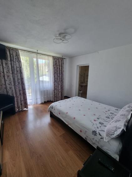 Hotel/Pensiune, de 222 mp, în Zamora