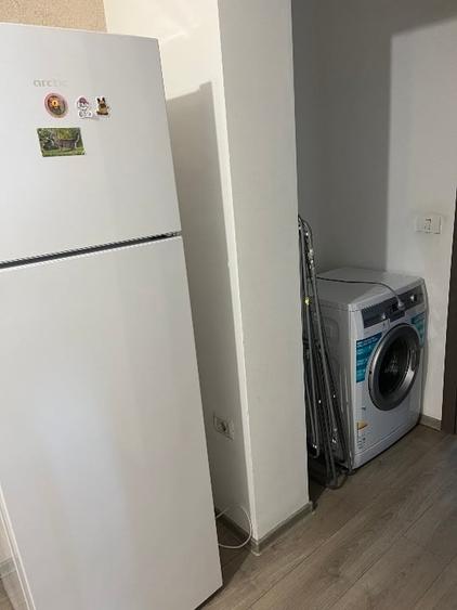 Apartament cu 3 camere decomandat în Giroc