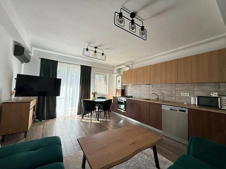 Apartament cu 2 camere decomandat în Ghiroda