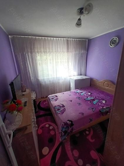 Apartament cu 3 camere în Viziru 1