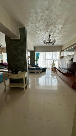 Apartament cu 4 camere în Central