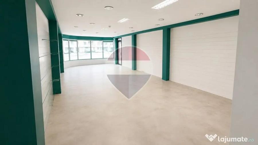 Spațiu comercial, de 140 mp, în Central