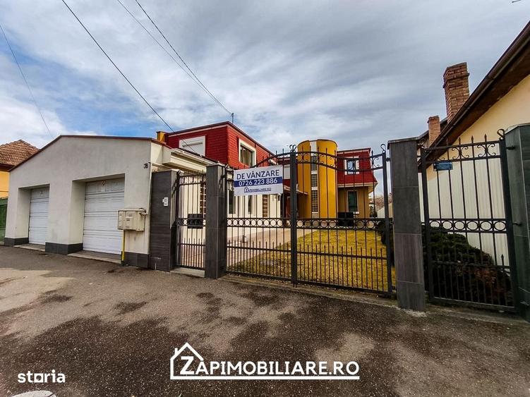 Casă cu 4 camere în Unirii