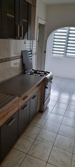 Apartament cu 2 camere decomandat în Aradului