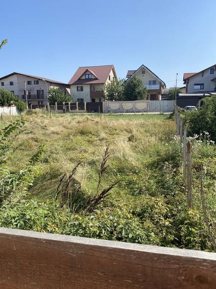 Teren de 800 mp, în Grădiștea