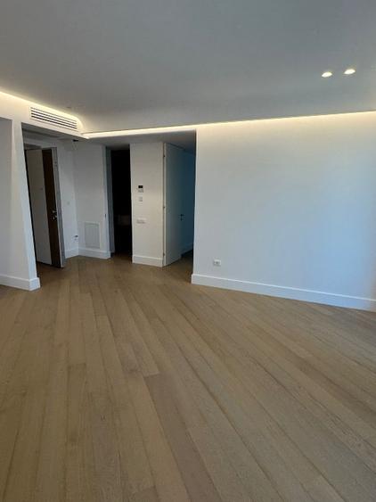 Apartament Cortina 126 Iancu Nicolae Pipera - parcare inclusa - 2
