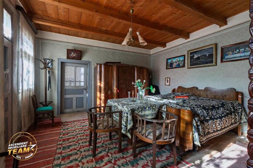 Casă cu 3 camere cu Teren 6221 Mp în Lemnia
