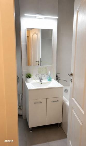 Apartament cu 2 camere decomandat în Centrul Civic
