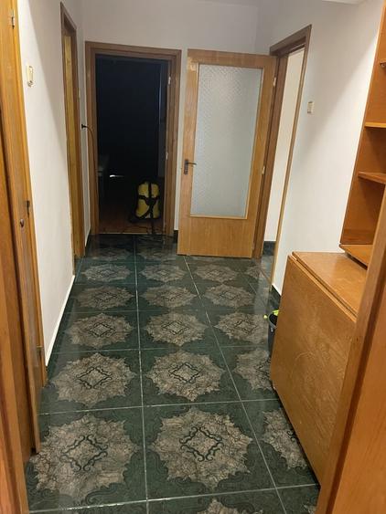 Apartament cu 3 camere decomandat în Unirii