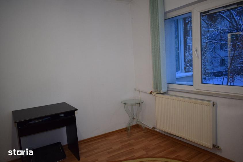 Apartament cu 2 camere decomandat în Aviației