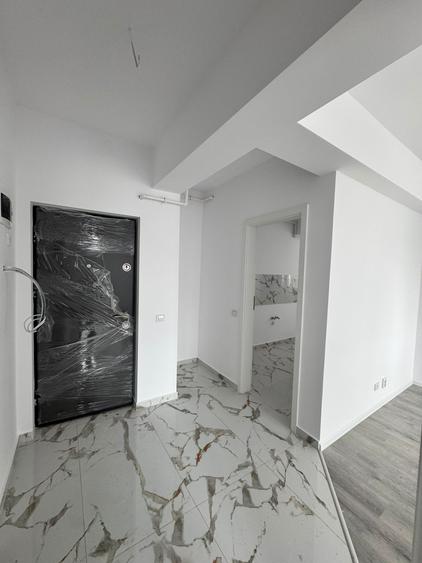 Apartament cu 2 camere decomandat în Militari