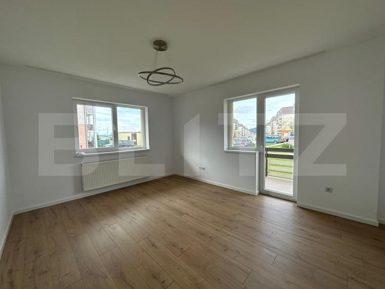 Apartament cu 2 camere decomandat în Sânpetru