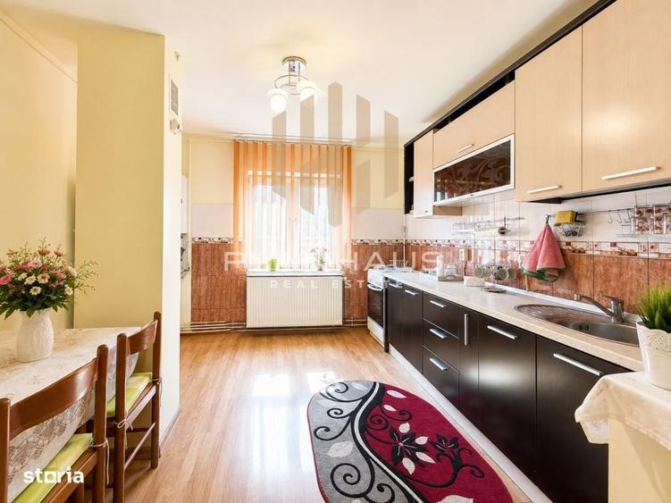 Apartament cu 2 camere decomandat în Central