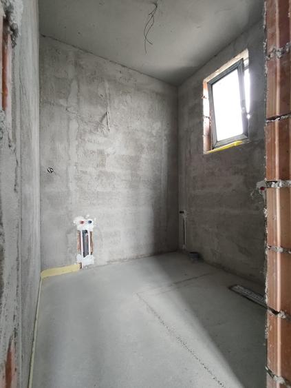 Casă individuală cu 3 camere cu Teren 500 Mp în Săbăreni