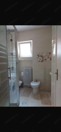 inchiriez apartament cu 3 camere - 2