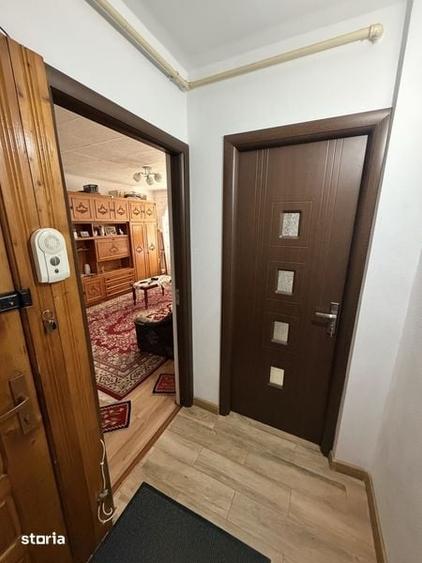 Apartament cu 3 camere în Racovița