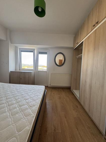 Apartament cu 3 camere decomandat în Câmpina