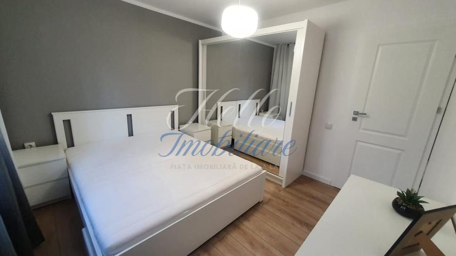 Apartament cu 3 camere decomandat în Între Lacuri