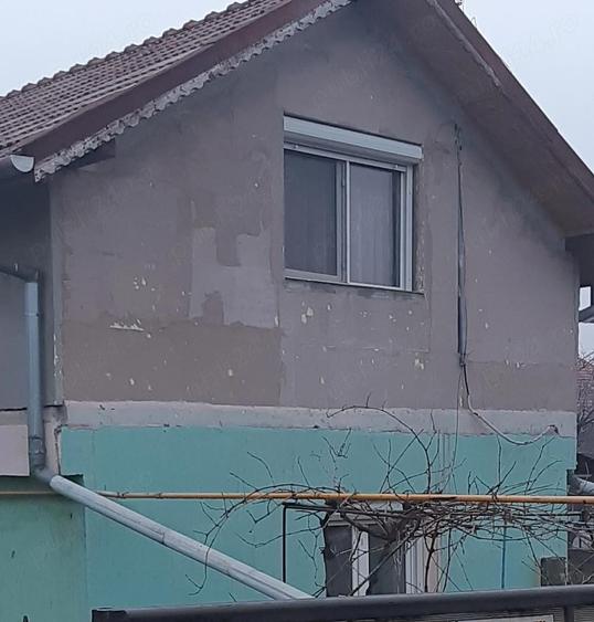 Vind casa si garaj - 1