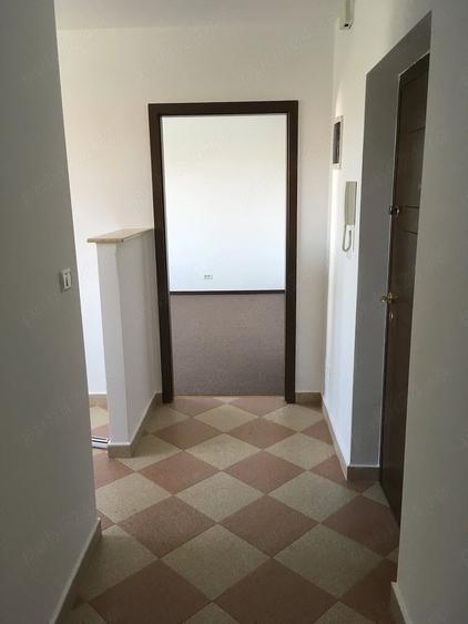 Apartament cu 2 camere decomandat în Vest