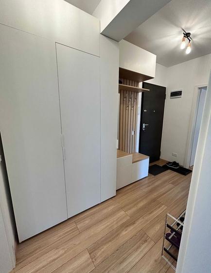 Apartament cu 2 camere decomandat, mobilat în Sisești
