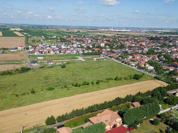 Teren de 435 mp, în Bujac