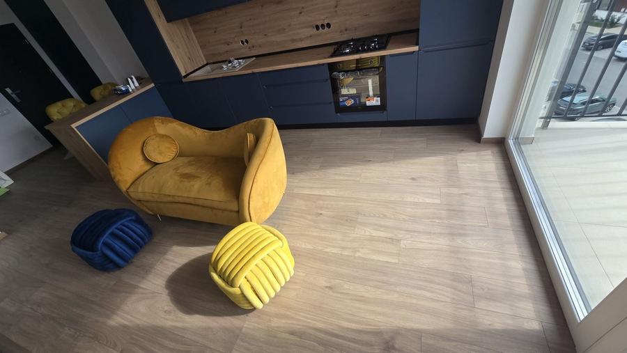 Apartament cu 2 camere decomandat în Lotrioara