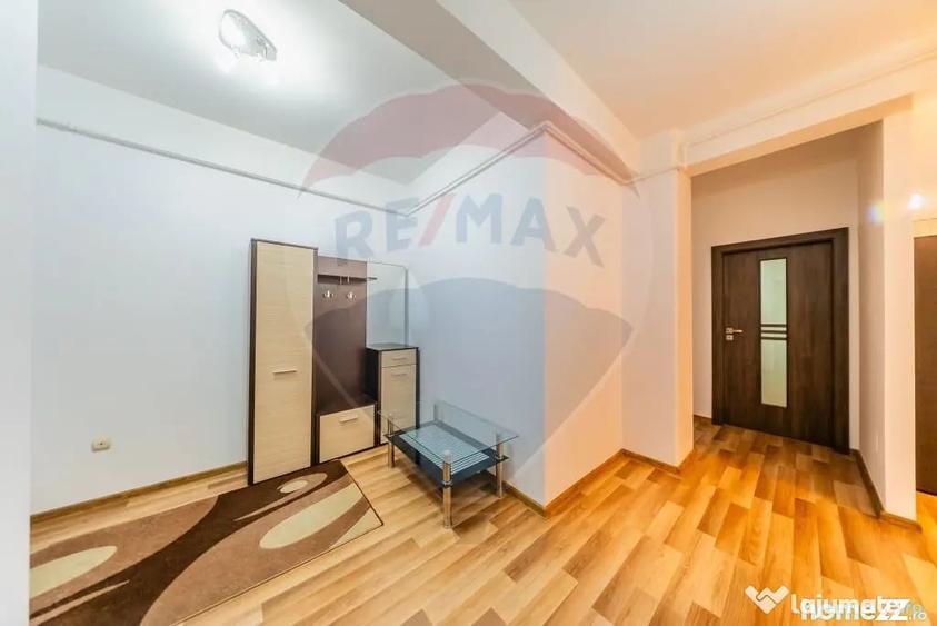 Apartament cu 3 camere decomandat în UTA