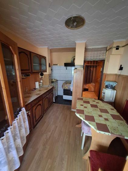 Apartament cu 3 camere decomandat în Nord