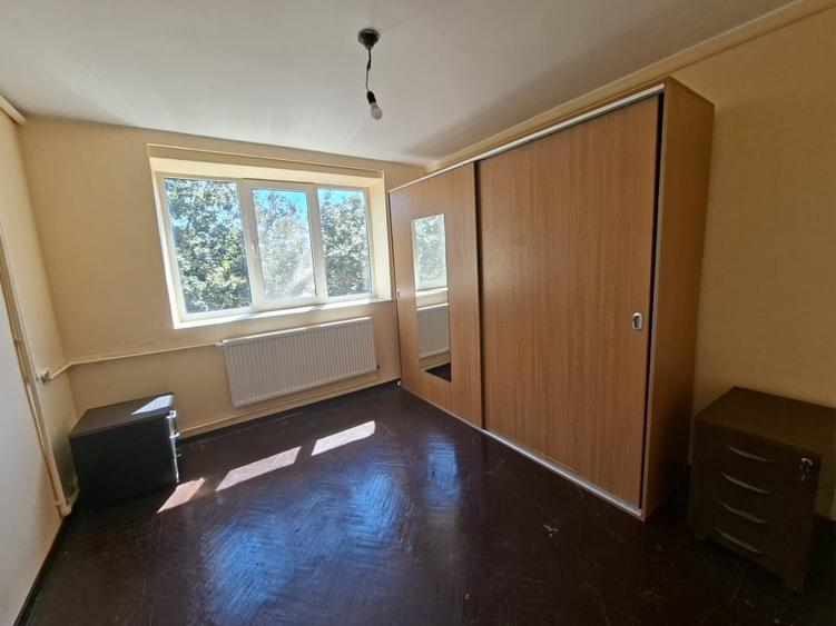 Apartament cu 2 camere semidecomandat, mobilat în Țiglina 1